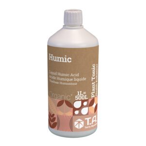Botella de Humic Terra Aquatica, lignohumatos ecológicos de alta pureza elaborados a partir de madera reciclada para mejorar la estructura del suelo y la absorción de nutrientes.