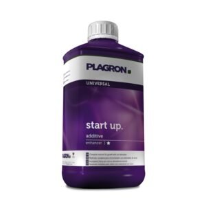 Botella de Start Up Plagron, fertilizante líquido completo para la fase de inicio y crecimiento de las plantas.